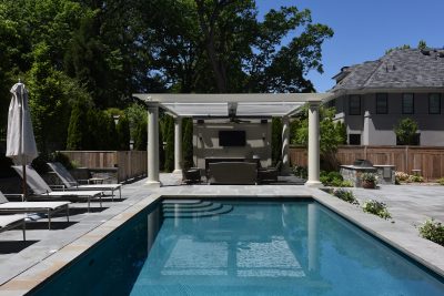 Dahut Residence Pool and Flagstone Patio